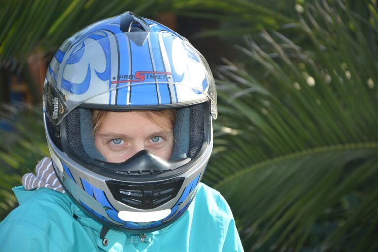 Best Hot Weather Motorcycle Helmets – (2021) Top Picks - Speedy Moto